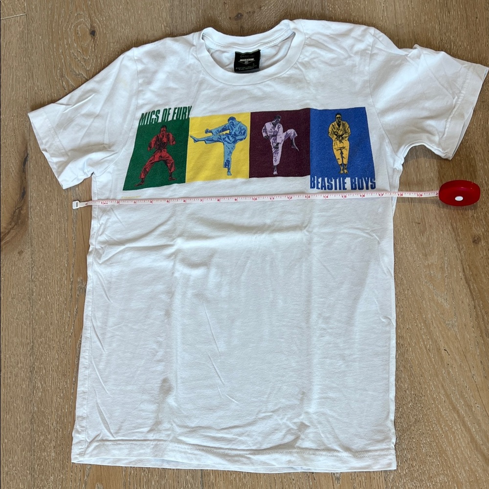 EUC Beastie Boys Mics of Fury Concert Album Festival T-shirt Unisex Small. SOFT